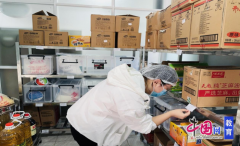 通过班级从题教育、食物平安员专项查抄、号宣